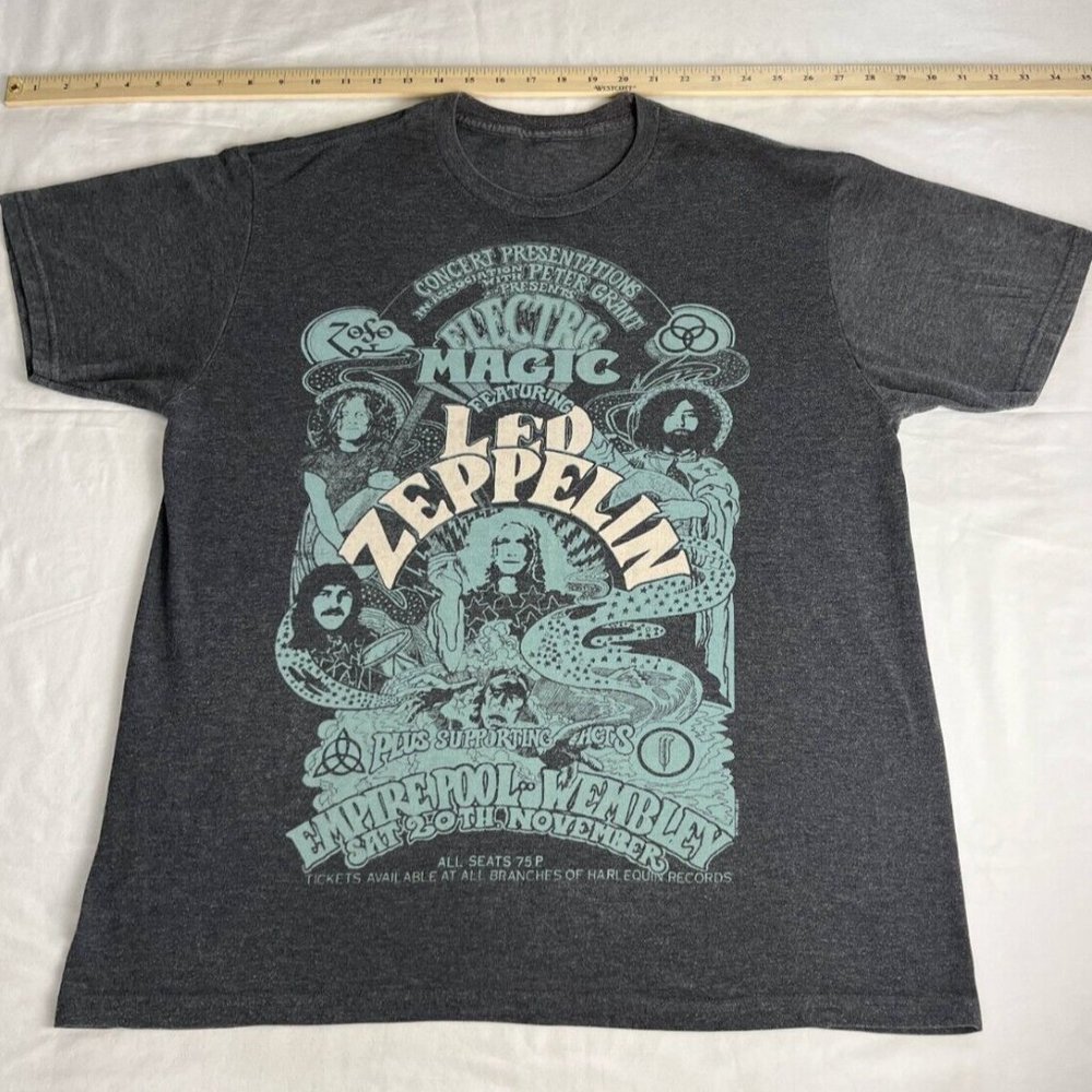 LED Zepplin T-Shirt Top Women's Gray/Blue Size XL Crew Neck Short Sleeve Cotton